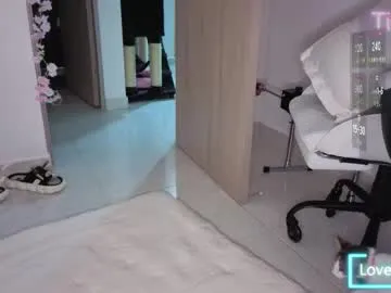 sofiareyesx1 – webcam model profile photo Image 8