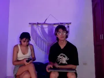 bright_diamonds_054 – webcam model profile photo Image 15