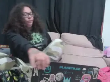 pinkypuppa – webcam model profile photo Image 11