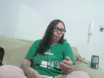 pinkypuppa – webcam model profile photo Image 8