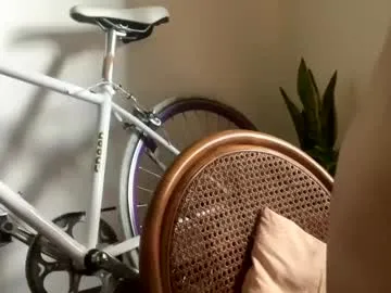 kira0541 – webcam model profile photo Image 4