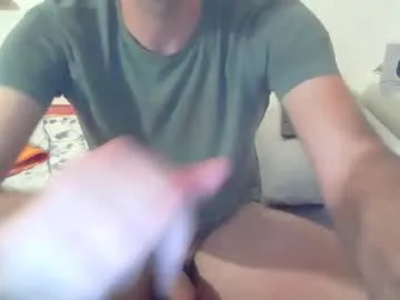 petites_perles – webcam model profile photo Image 12