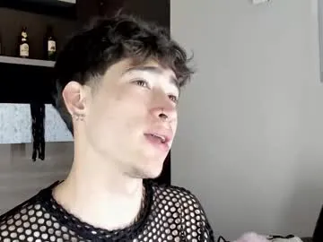 crismens – webcam model profile photo Image 11