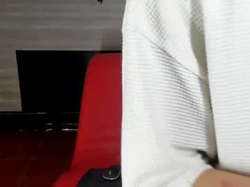 crismens – webcam model profile photo Image 8