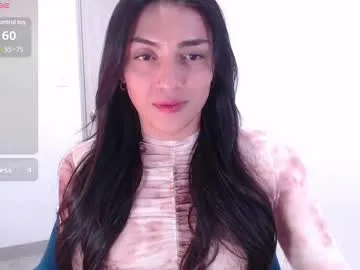 pinkypuppa – webcam model profile photo Image 4