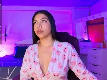 laylakitten4 – webcam model profile photo Image 6