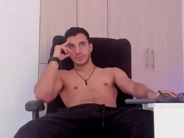 mattiestreams69 – webcam model profile photo Image 18