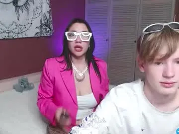 your_dolls – webcam model profile photo Image 16