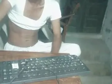 miya_shake – webcam model profile photo Image 2