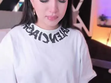 VioletFisher – webcam model profile photo Image 15