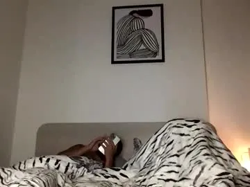 petites_perles – webcam model profile photo Image 5