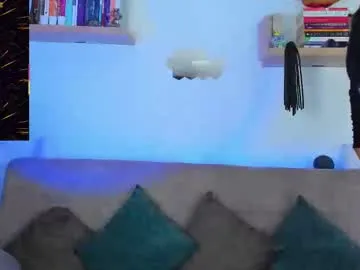 yummy_erika – webcam model profile photo Image 16