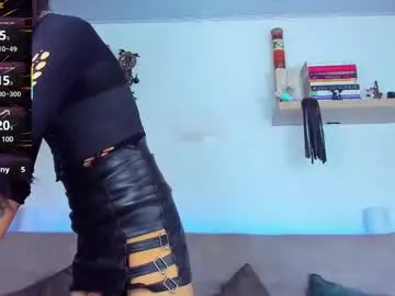 yummy_erika – webcam model profile photo Image 2