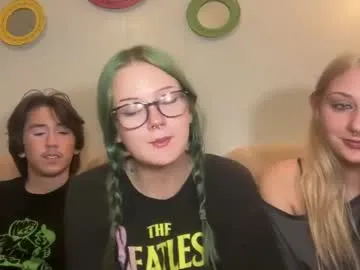 kulitoputi – webcam model profile photo Image 6