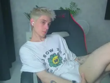 petites_perles – webcam model profile photo Image 3