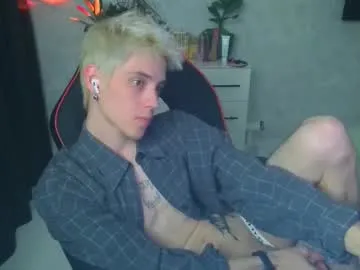 petites_perles – webcam model profile photo Image 5