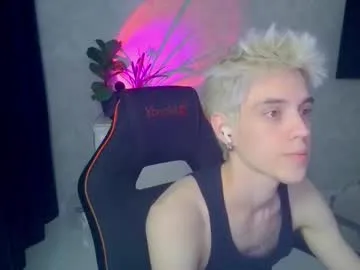 petites_perles – webcam model profile photo Image 8