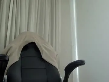 dreamsgirl18 – webcam model profile photo Image 4