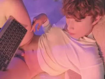 your_dolls – webcam model profile photo Image 3