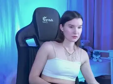 playussoftly – webcam model profile photo Image 4