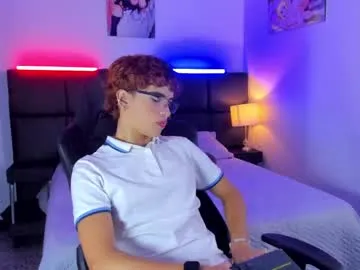 angelsofaurora – webcam model profile photo Image 4