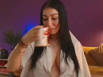 KatalinaRouge – webcam model profile photo Image 18