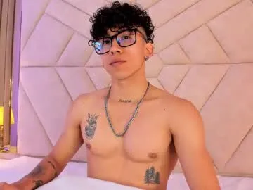 boy_jerry – webcam model profile photo Image 12