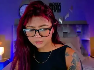 playussoftly – webcam model profile photo Image 13