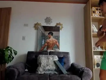 crismens – webcam model profile photo Image 11