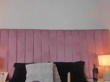 angely_sweet01 – webcam model profile photo Image 17