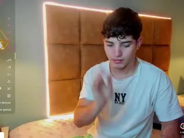 cumhere999 – webcam model profile photo Image 16