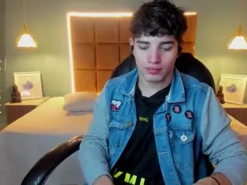 cumhere999 – webcam model profile photo Image 19