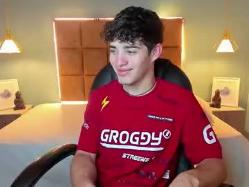 cumhere999 – webcam model profile photo Image 8