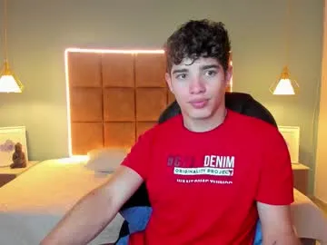 cumhere999 – webcam model profile photo Image 9