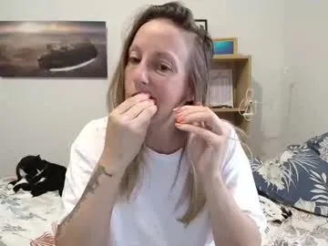 kira0541 – webcam model profile photo Image 5