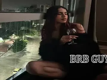 yuly_terner – webcam model profile photo Image 3