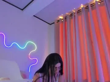 pinkypuppa – webcam model profile photo Image 9