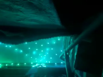 yungdoobie – webcam model profile photo Image 8