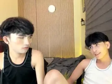 petites_perles – webcam model profile photo Image 12