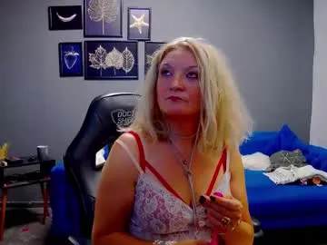 LanaHansen – webcam model profile photo Image 2