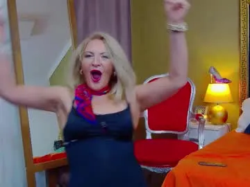 LanaHansen – webcam model profile photo Image 8