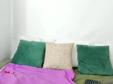 KellyHansen – webcam model profile photo Image 3