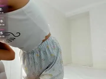 loving_ladies – webcam model profile photo Image 13