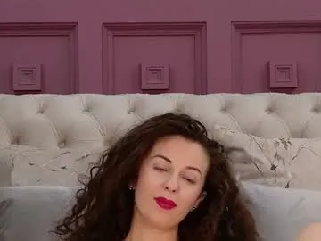 loving_ladies – webcam model profile photo Image 11