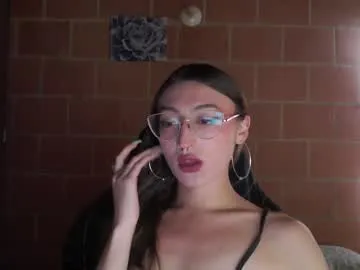 sexxxsirens – webcam model profile photo Image 4