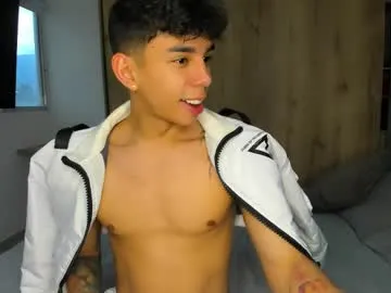 magical_mermaids – webcam model profile photo Image 2