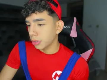 magical_mermaids – webcam model profile photo Image 8