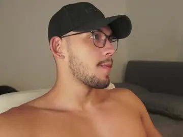 angelsofaurora – webcam model profile photo Image 11