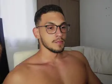 angelsofaurora – webcam model profile photo Image 5