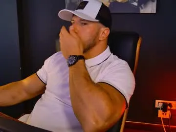 mattiestreams69 – webcam model profile photo Image 16